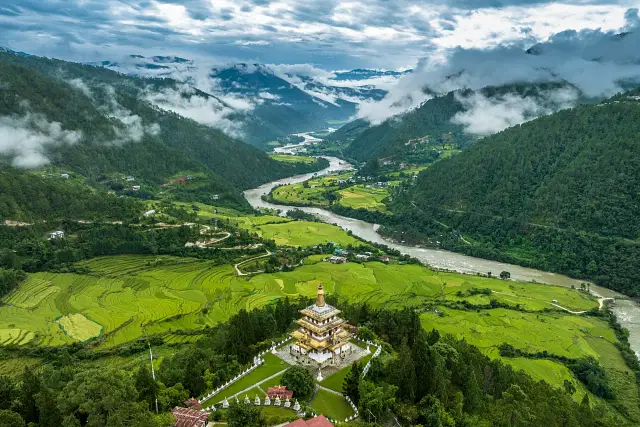 ভুটান ভ্রমণে বাংলাদেশি পর্যটকদের খরচ কমল