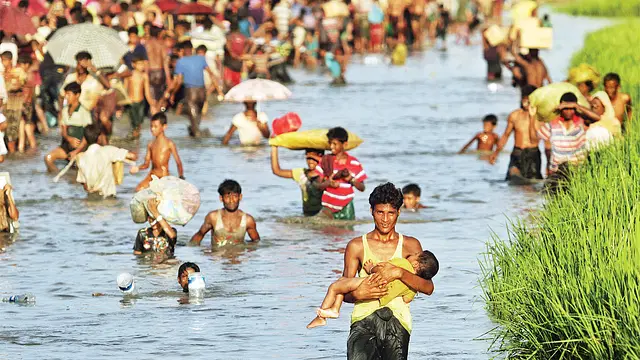 টেকনাফে নাফ নদী দিয়ে অনুপ্রবেশের চেষ্টা, রোহিঙ্গা বোঝাই নৌকা ফিরিয়ে দিল বিজিবি