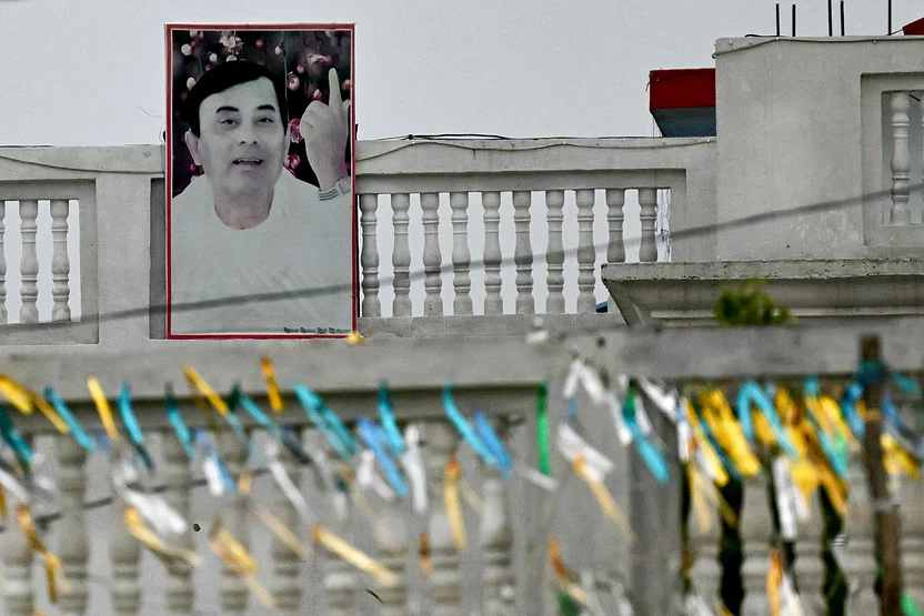 মৃতকে জীবিত করার দাবি করতেন উত্তর প্রদেশের ‘ভোলে বাবা’