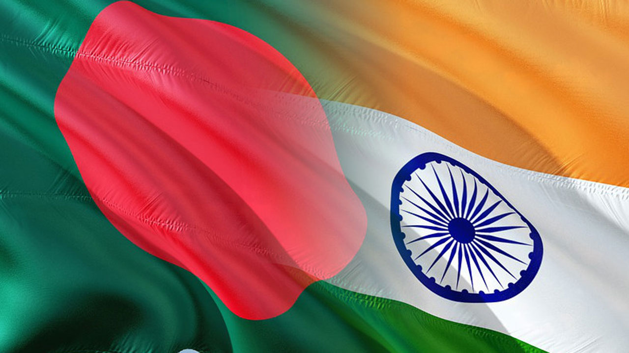 হাসিনার পতন যেভাবে বাংলাদেশ-ভারত সম্পর্কে প্রভাব ফেলল