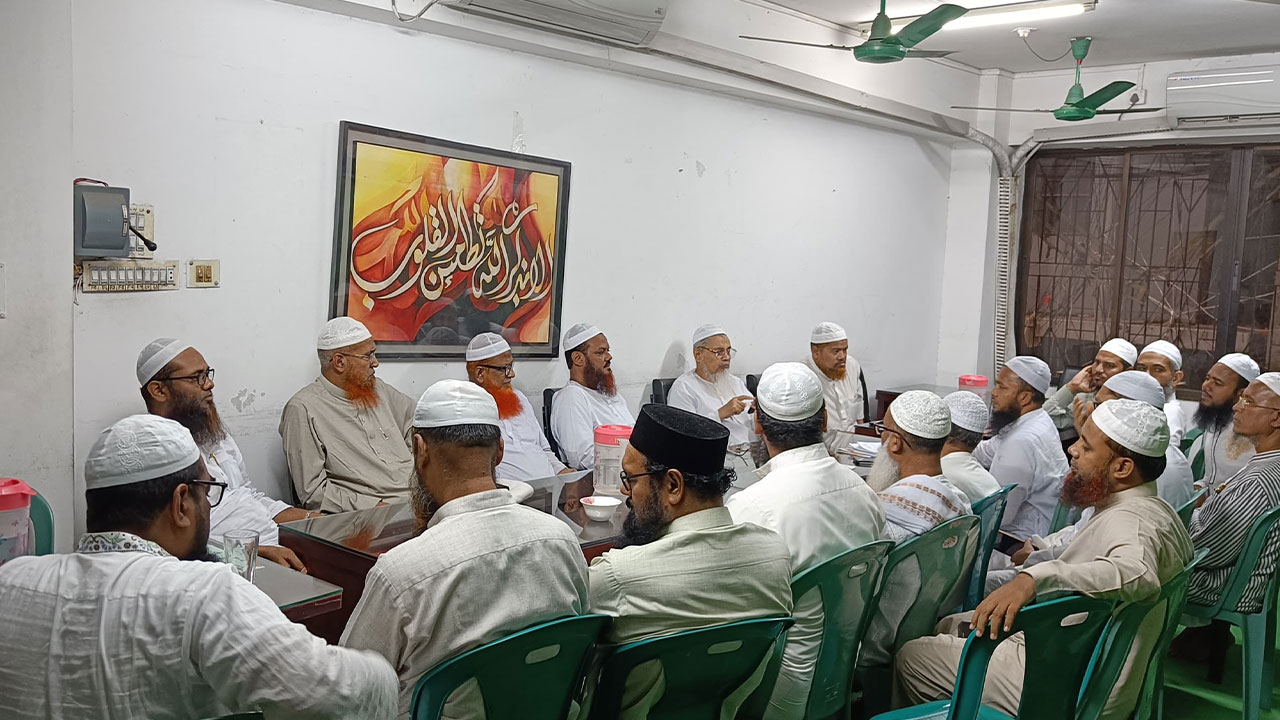 ‘স্বৈরাচারী খুনিদের দ্রুত ট্রাইব্যুনালে বিচার করতে হবে’