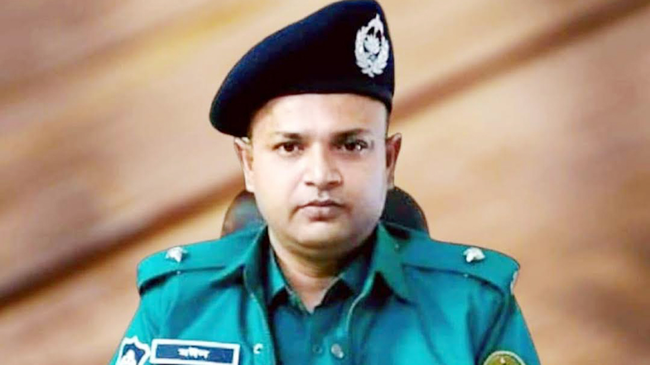 সাংবাদিক তুরাব হত্যা মামলার আসামি সাবেক ওসি মঈন গ্রেপ্তার