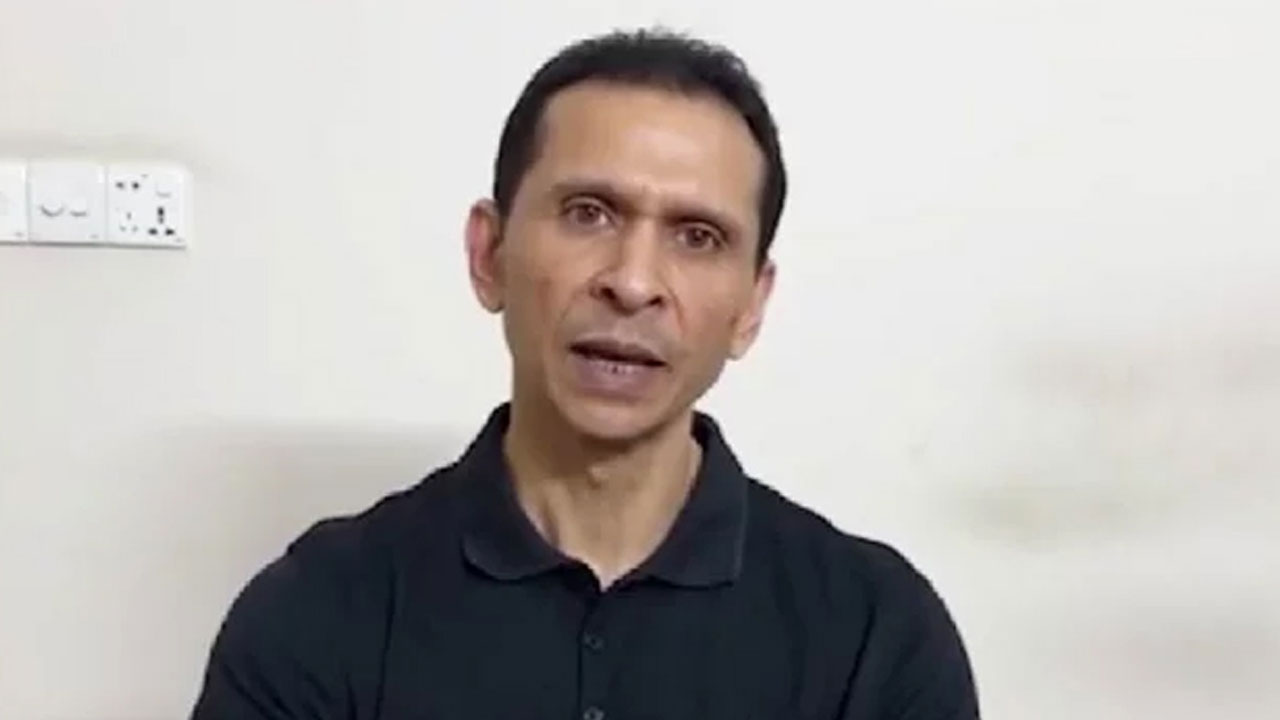 শি বিট্রেইড মি শি বিট্রেইড দ্য পার্টি, হাসিনাকে নিয়ে সোহেল তাজ