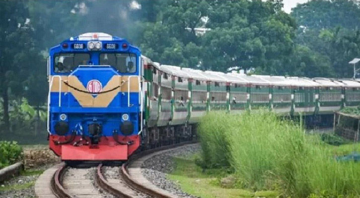 মঙ্গলবার থেকে ট্রেন চলাচল বন্ধের ঘোষণা