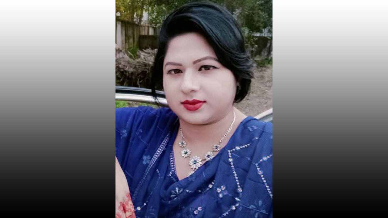 আপত্তিকর ছবি ভাইরাল, মহিলা দল নেত্রীকে অব্যাহতি